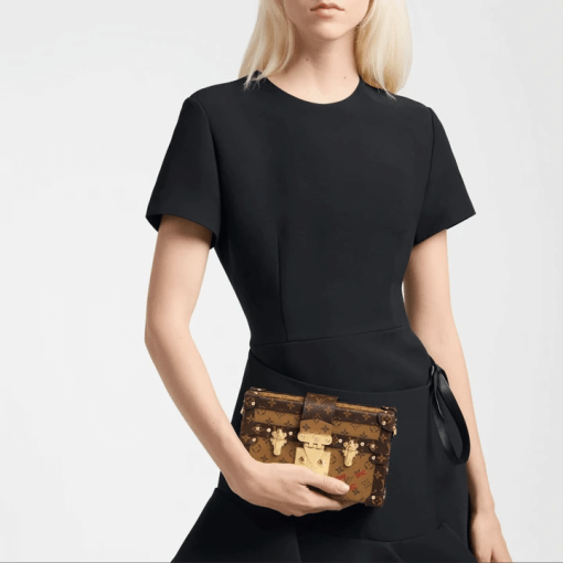 LV PETITE MALLE MONOGRAM HANDBAG - Image 4