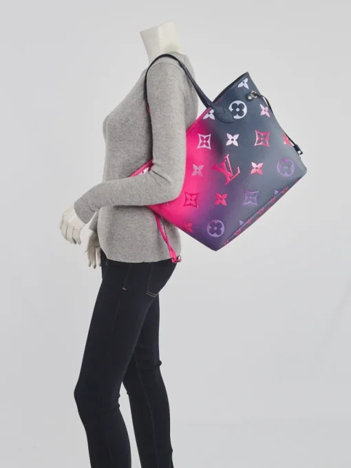 Louis Vuitton Midnight Fuchsia Handbag - Image 3