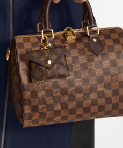 Louis vuitton M69003 Kirigami Pouch Bag Charm