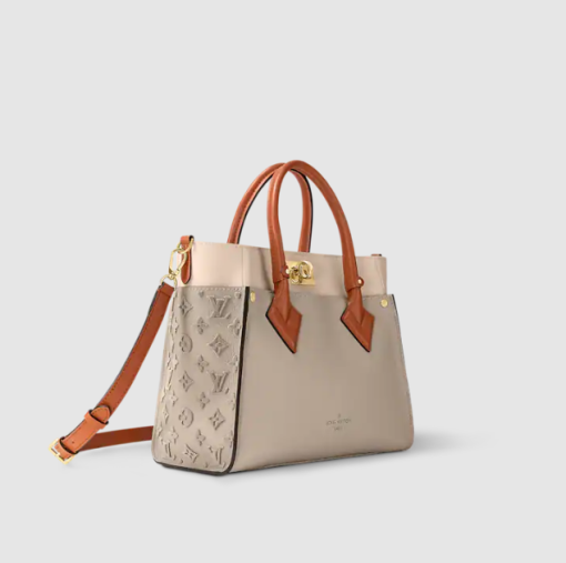 Louis Vuitton On My Side - Image 2