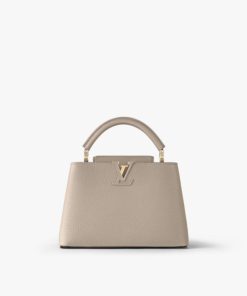 Louis Vuitton Capucines Pebble