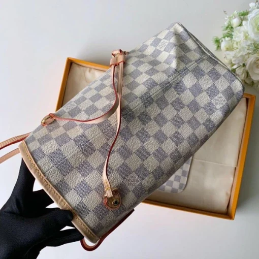 Louis Vuitton Neverfull Damier Azur - Image 6