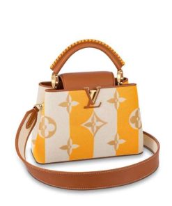 Louis Vuitton Capucines Bag M57651