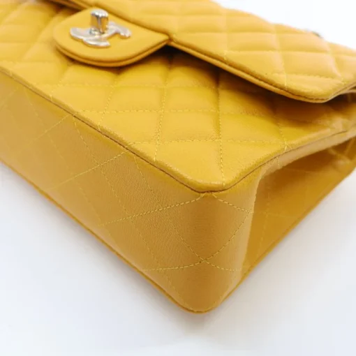 CH Classic 11.12 Handbag Yellow - Image 2